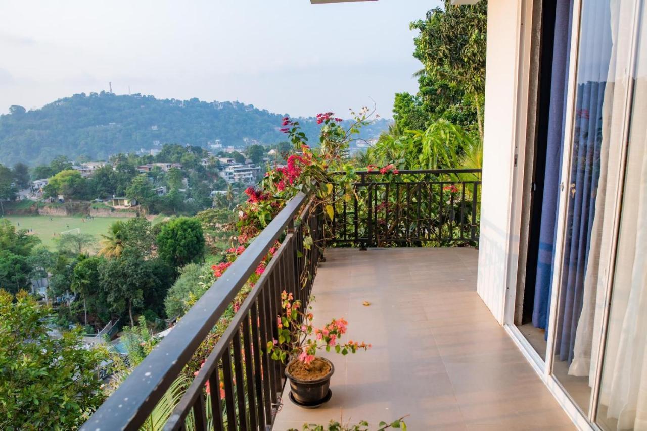 Sky Edge Homestay Kandy Extérieur photo